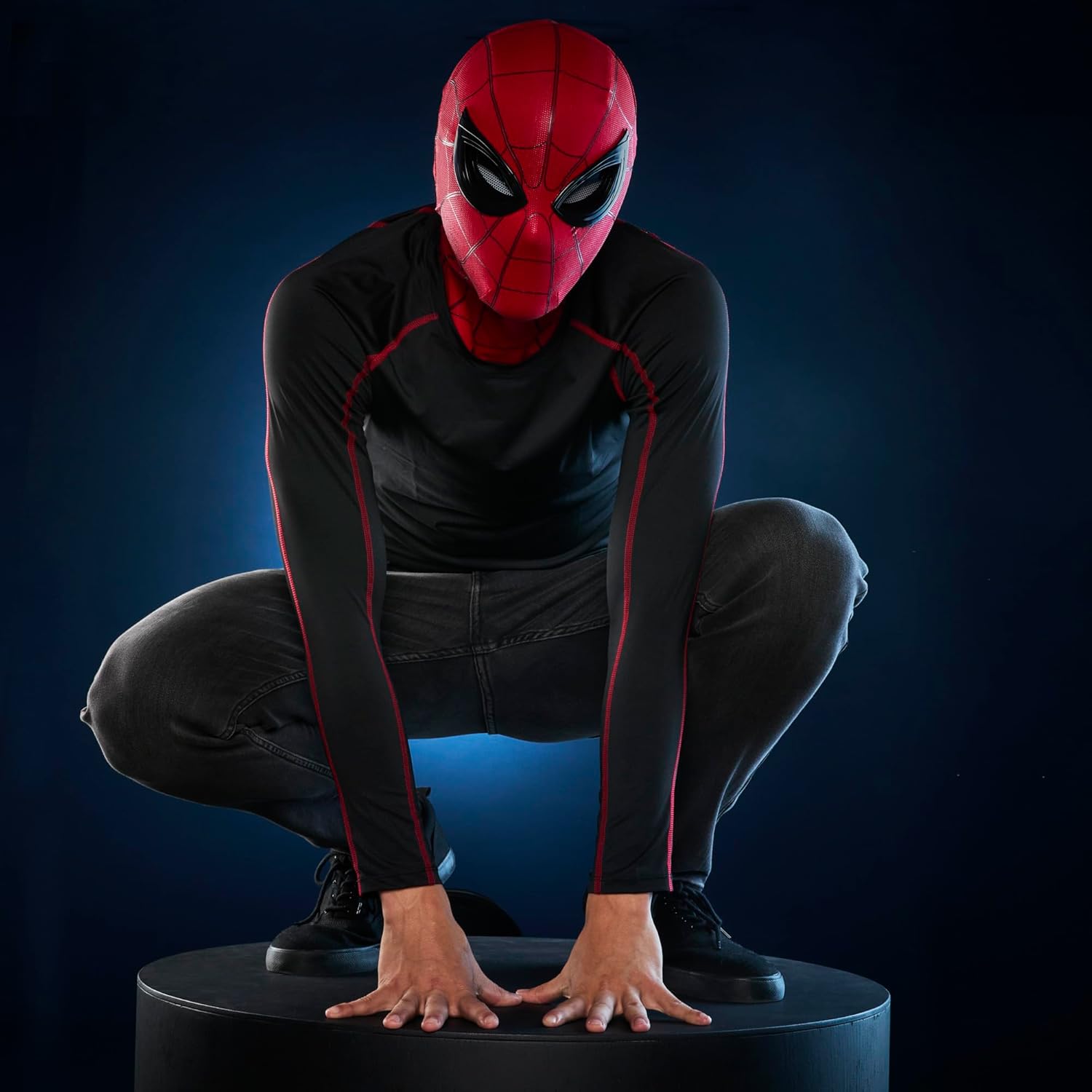 Masque électronique Spider-Man Marvel Legends avec yeux expressifs – Image 8