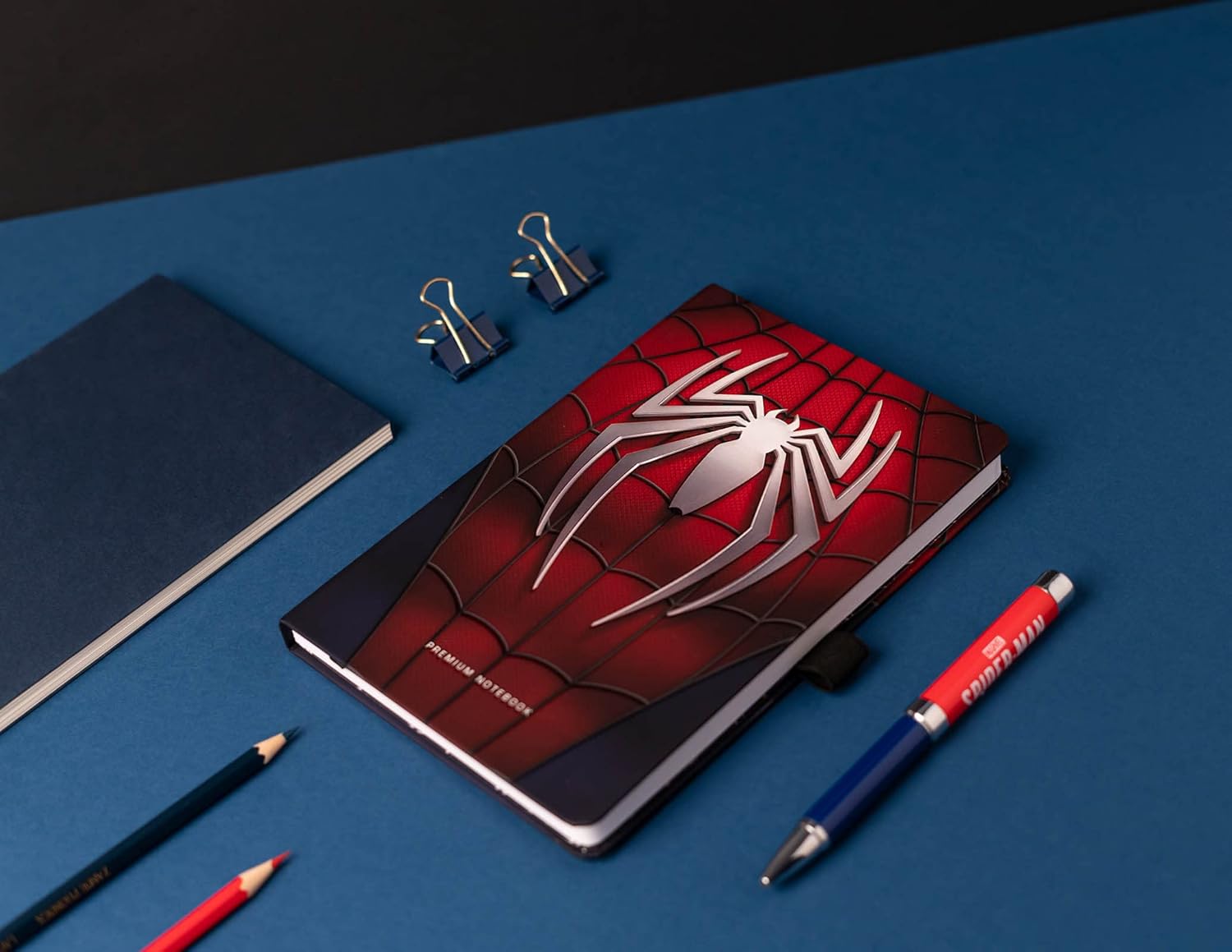 Carnet pointillé A5 Marvel Spider-Man avec stylo – Image 5