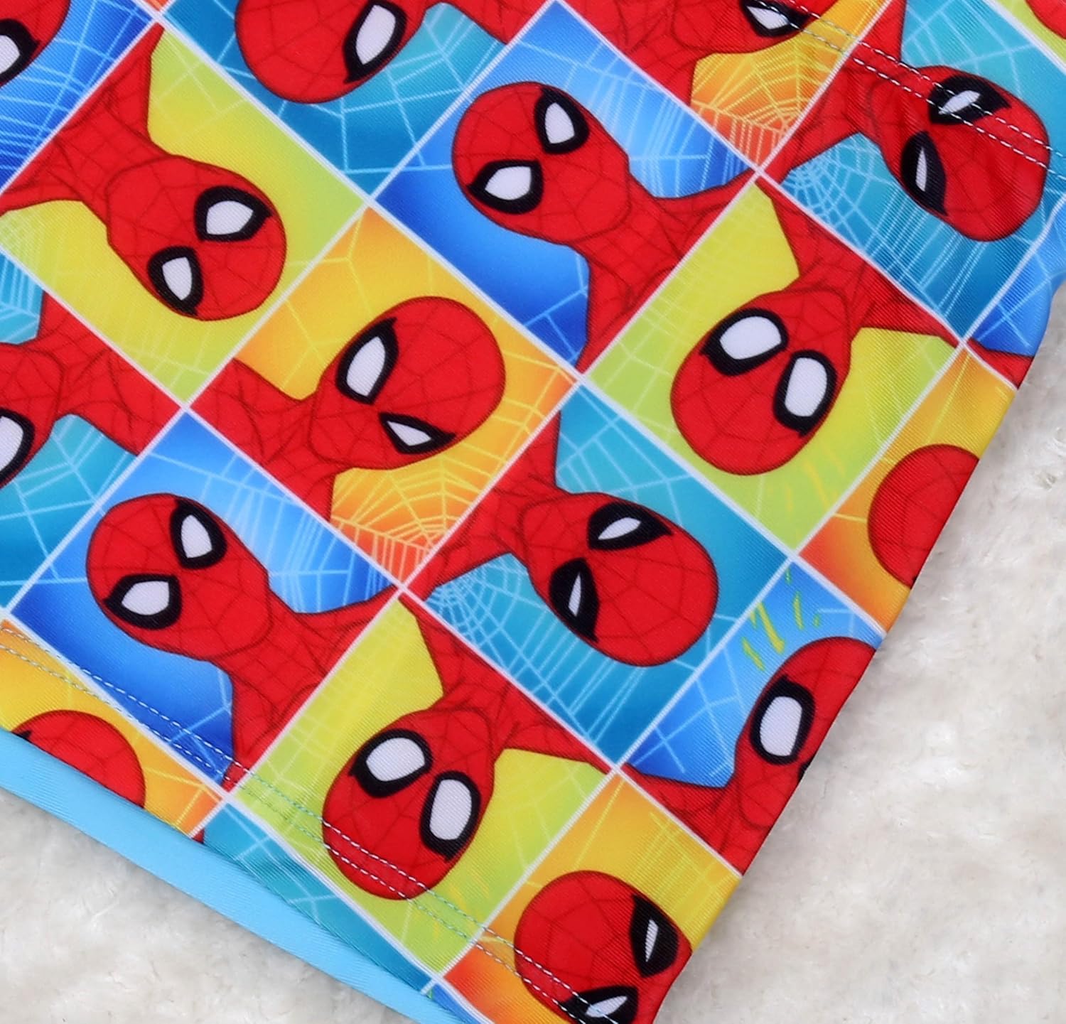 Maillot de bain boxer garçon Spider-Man 6-7 ans – Image 3