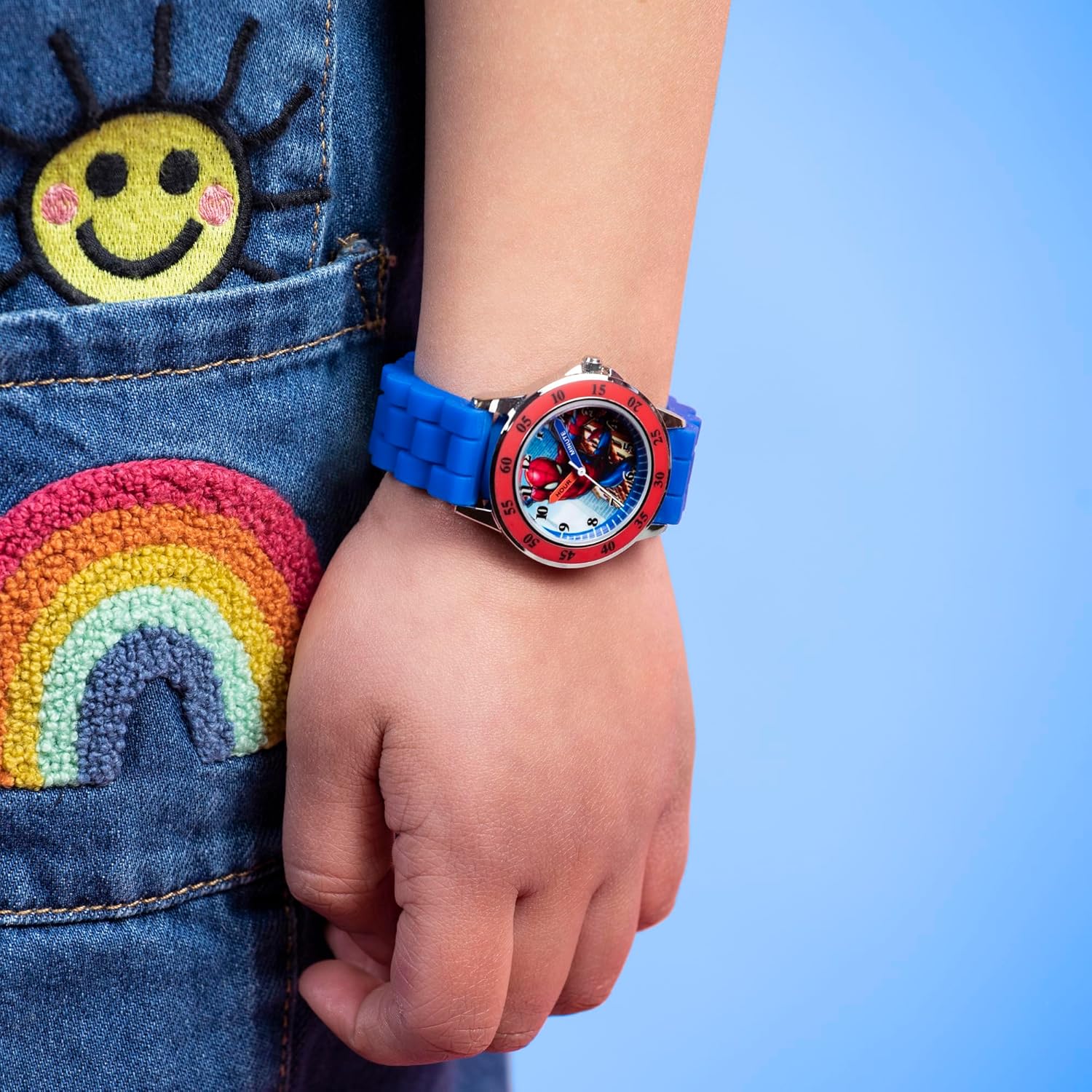 Montre enfant Marvel Spider-Man cadran rond avec bracelet en silicone 9048 – Image 4