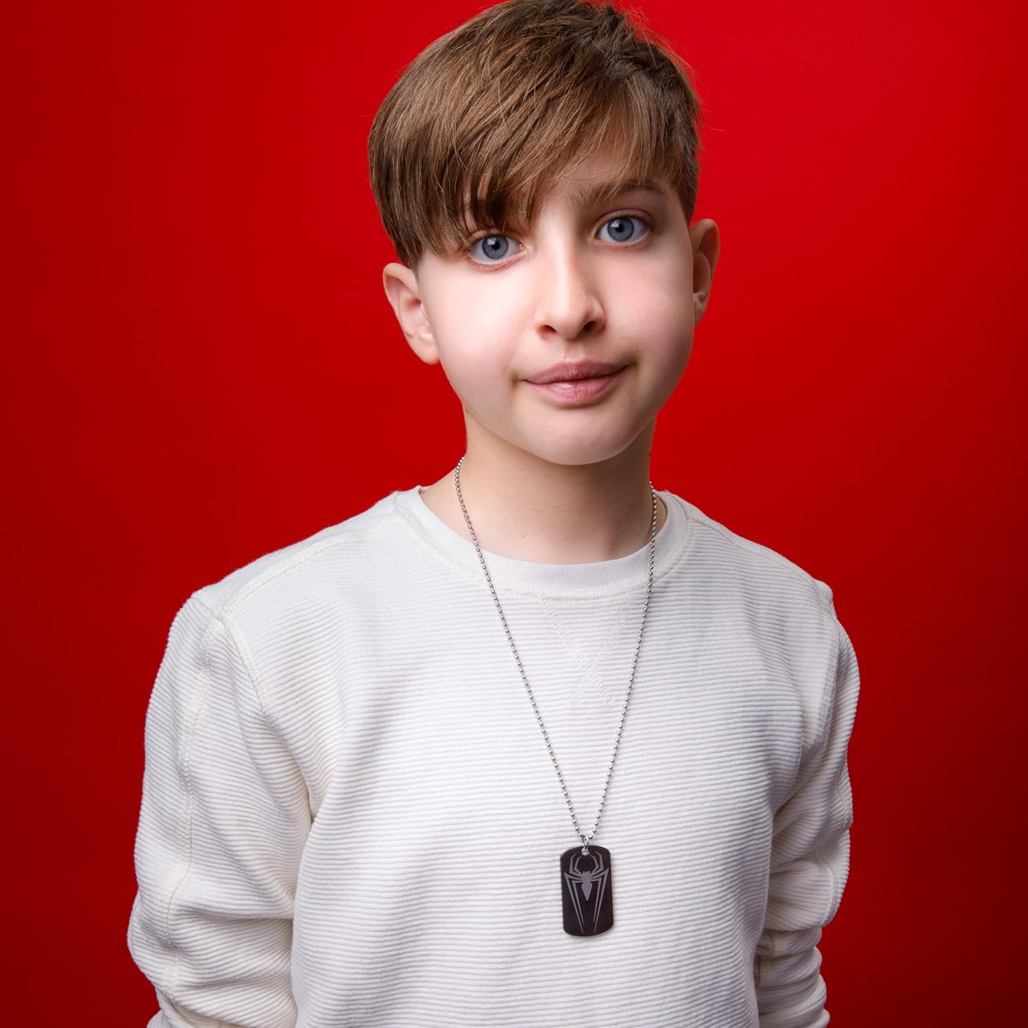 Collier Marvel enfant Spider-Man en acier inoxydable avec pendentif, longueur 56 cm – Image 3
