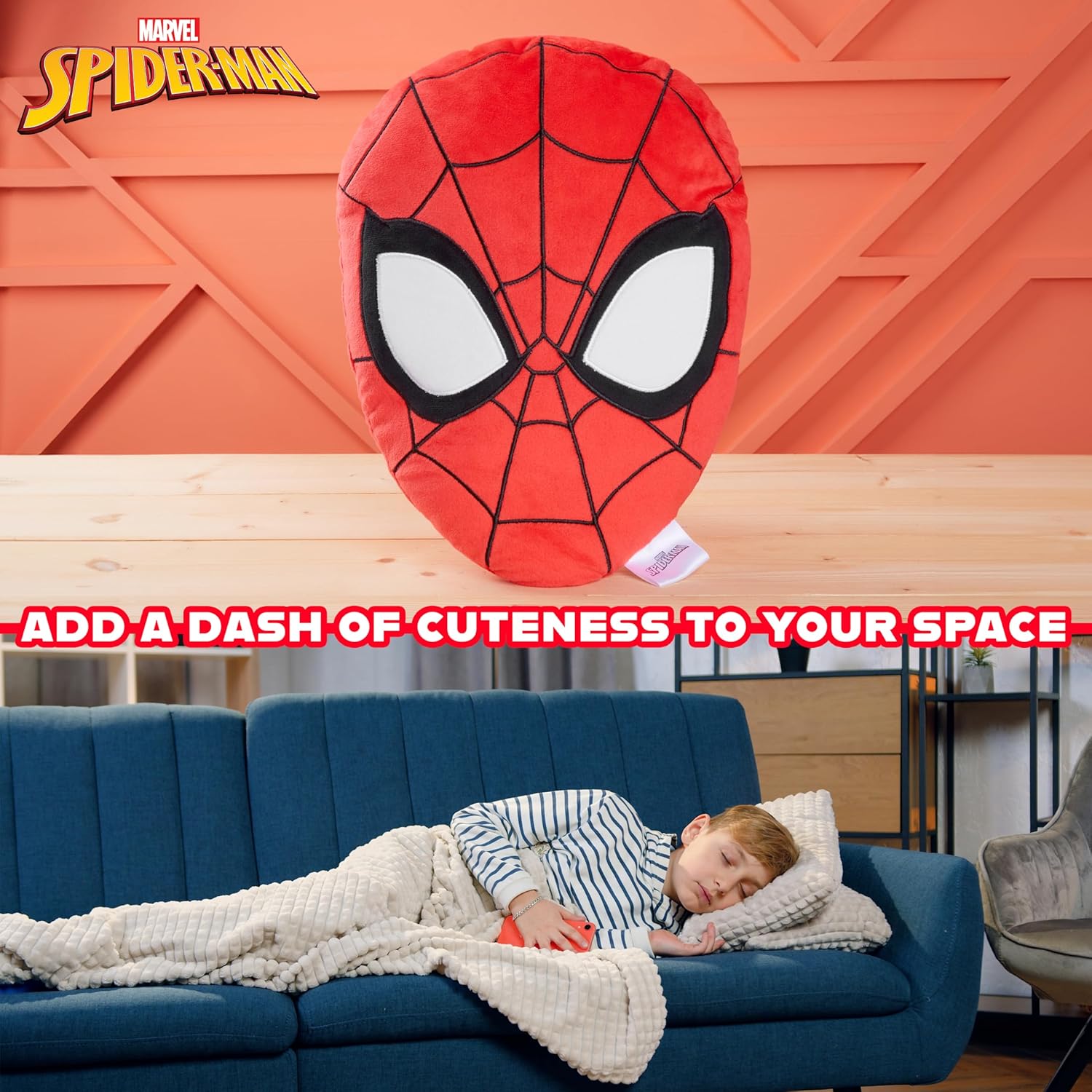 Coussin 3D Spider-Man rouge pour lit ou canapé – Image 4