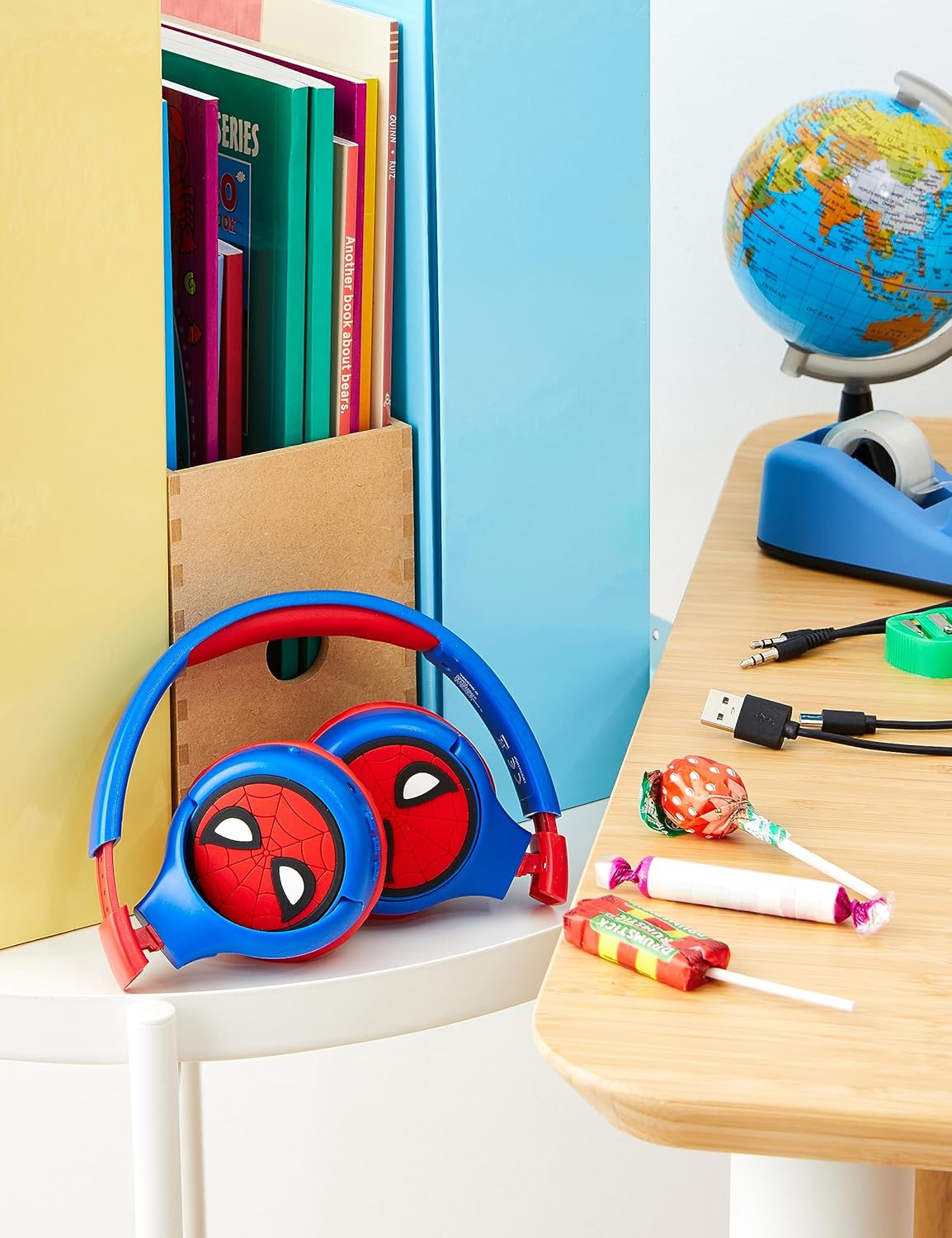 Casque audio Marvel Spider-Man 2-en-1 Bluetooth 5.0 pliable HPBT010SP – Image 2
