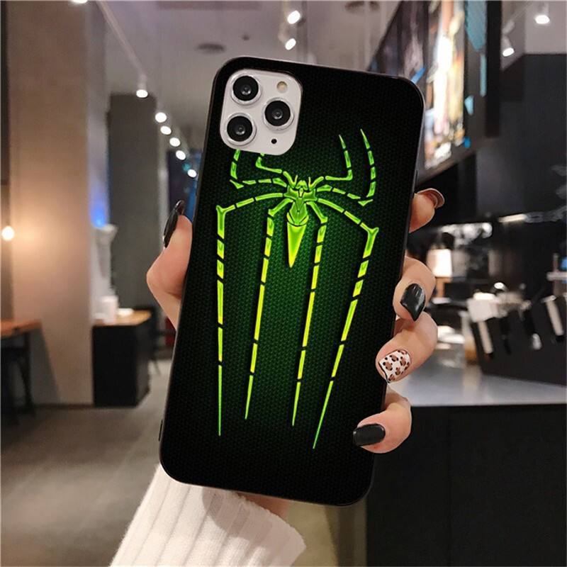 Coque lumineuse Spider-Man pour iPhone