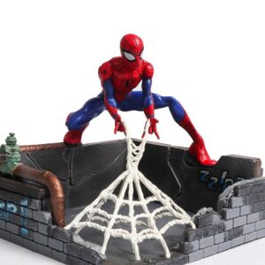Figurine Spider-Man lance-toile avec graffiti