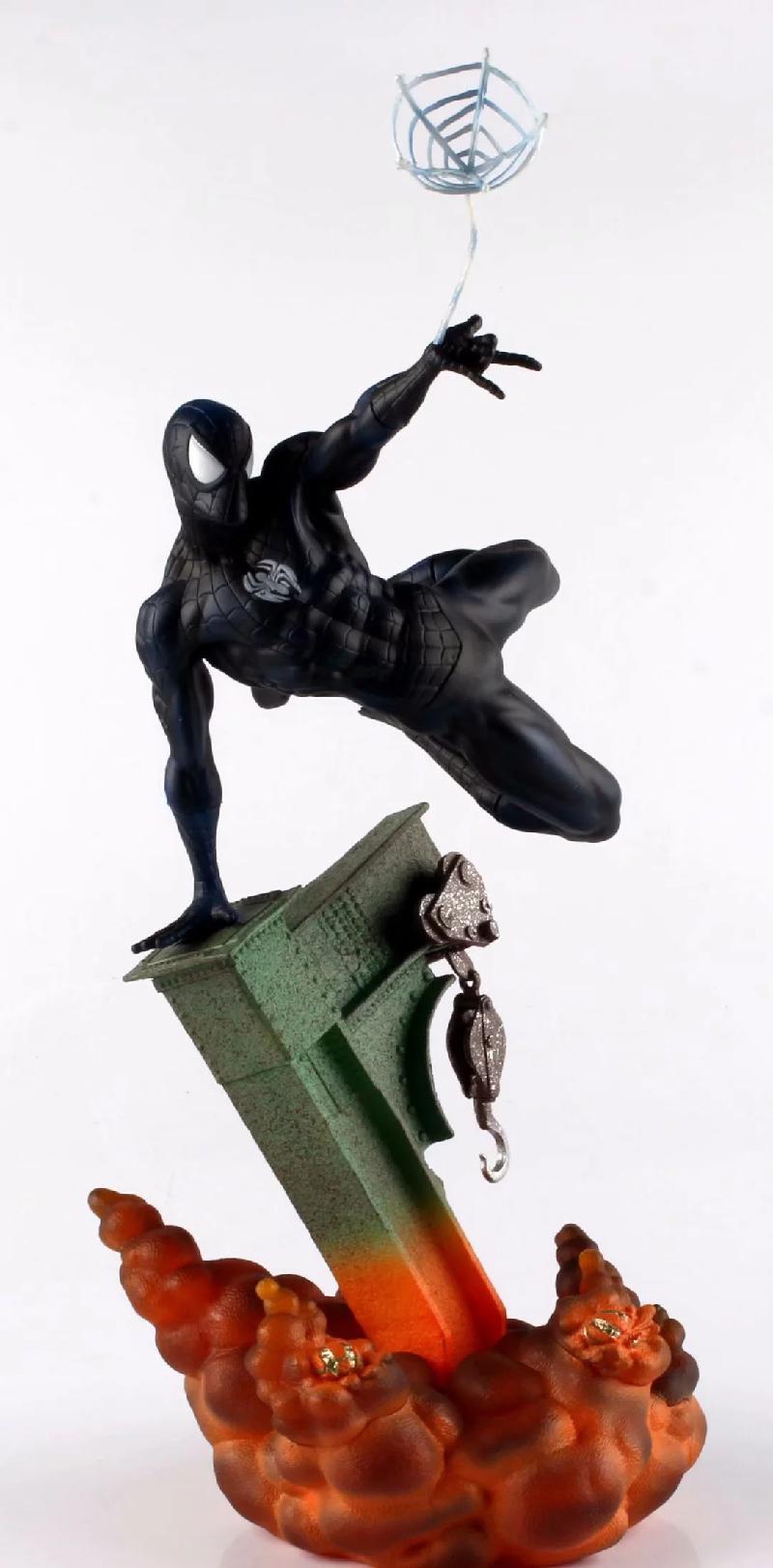 Figurine Spider-Man tisseur de toile, couleurs au choix – Image 6